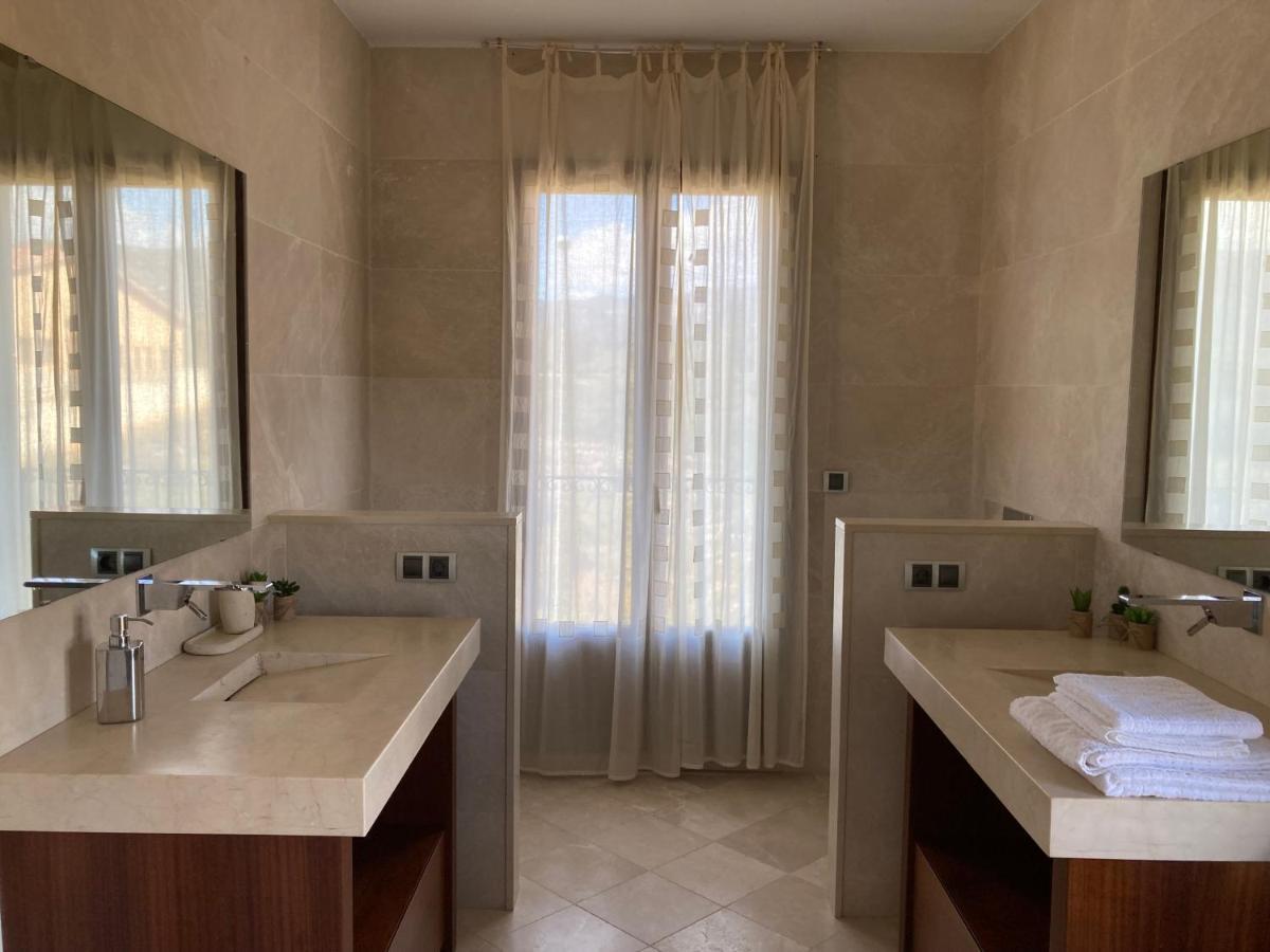 Sis Pobles Bed&Breakfast La Senia Екстериор снимка